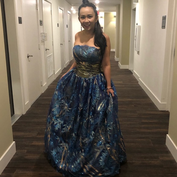 Preloved prom gown blue and gold medium - Picture 5 of 5